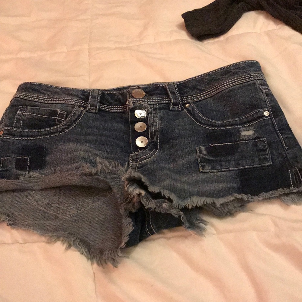 Jean short shorts